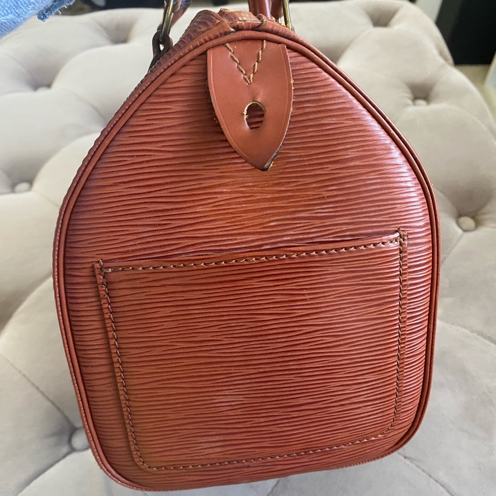 ⛔️SOLD⛔️LOUIS VUITTON Epi speedy 25 Kenyan Fawn - Picture 4 of 13